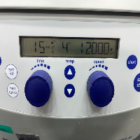 Eppendorf 5427R Refrigerated Centrifuge image 2